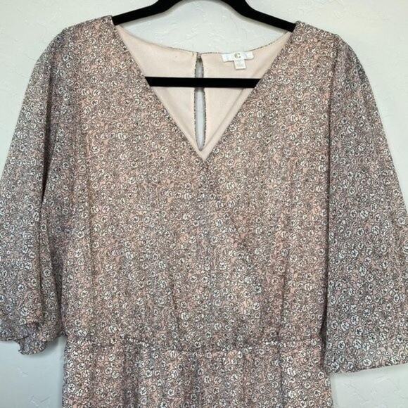 Charming Charlie Pink Wide Sleeve Romper Small - Picture 2 of 11
